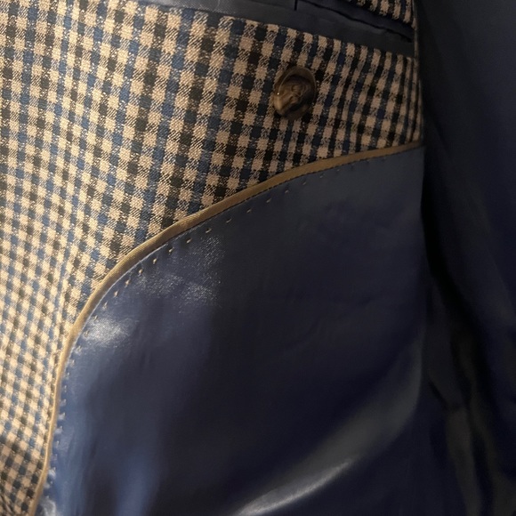 men’s jacket- new with out tag. never been used. 100% wool. Z Garrie Italy. - Picture 9 of 13